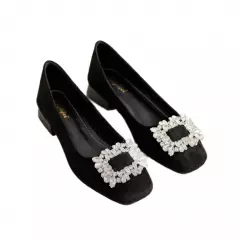 Туфли замшевые с пряжками со стразами 37,5 р Новые