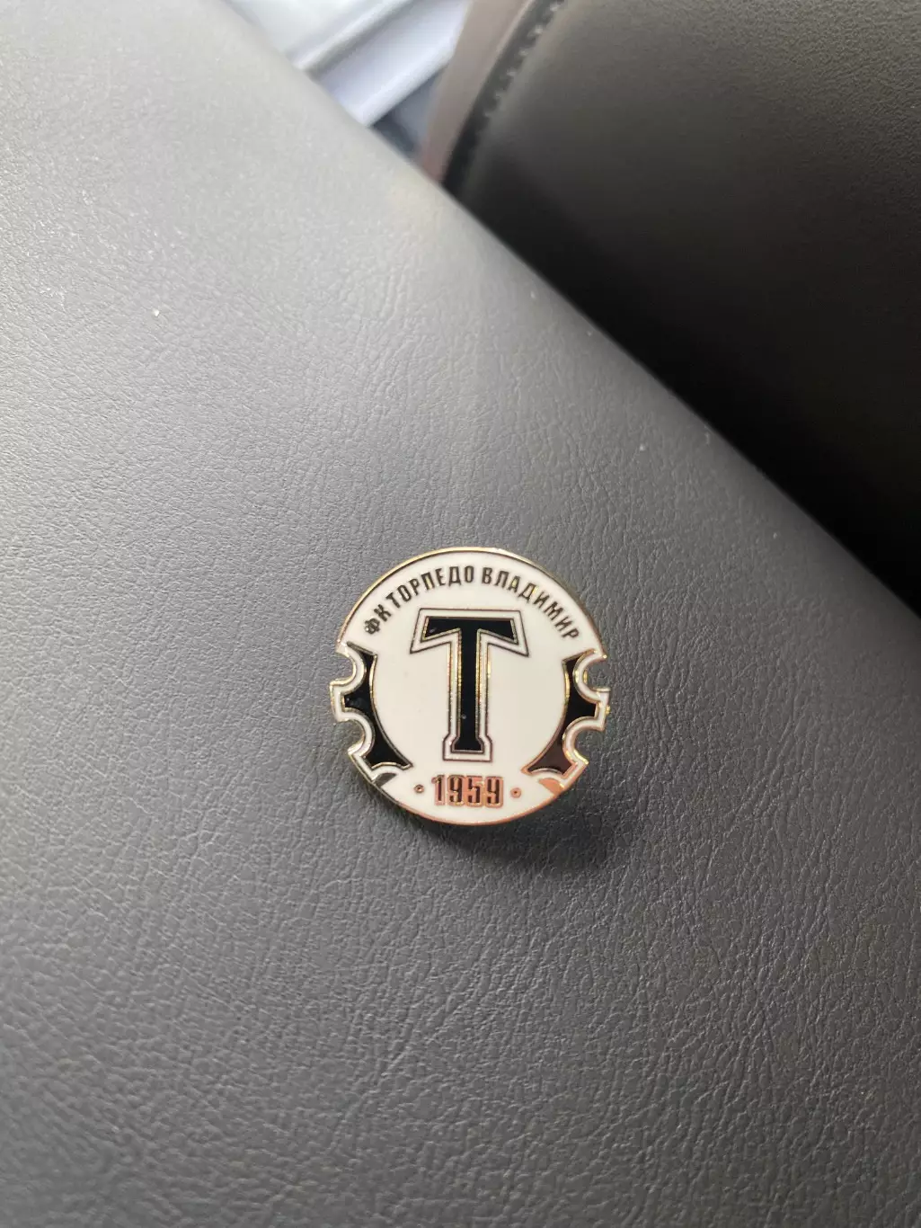 знак Торпедо Владимир новая эмблема