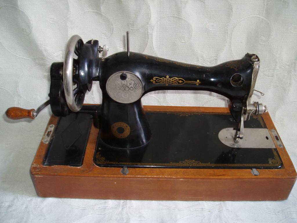 Швейная машинка ПМЗ 5