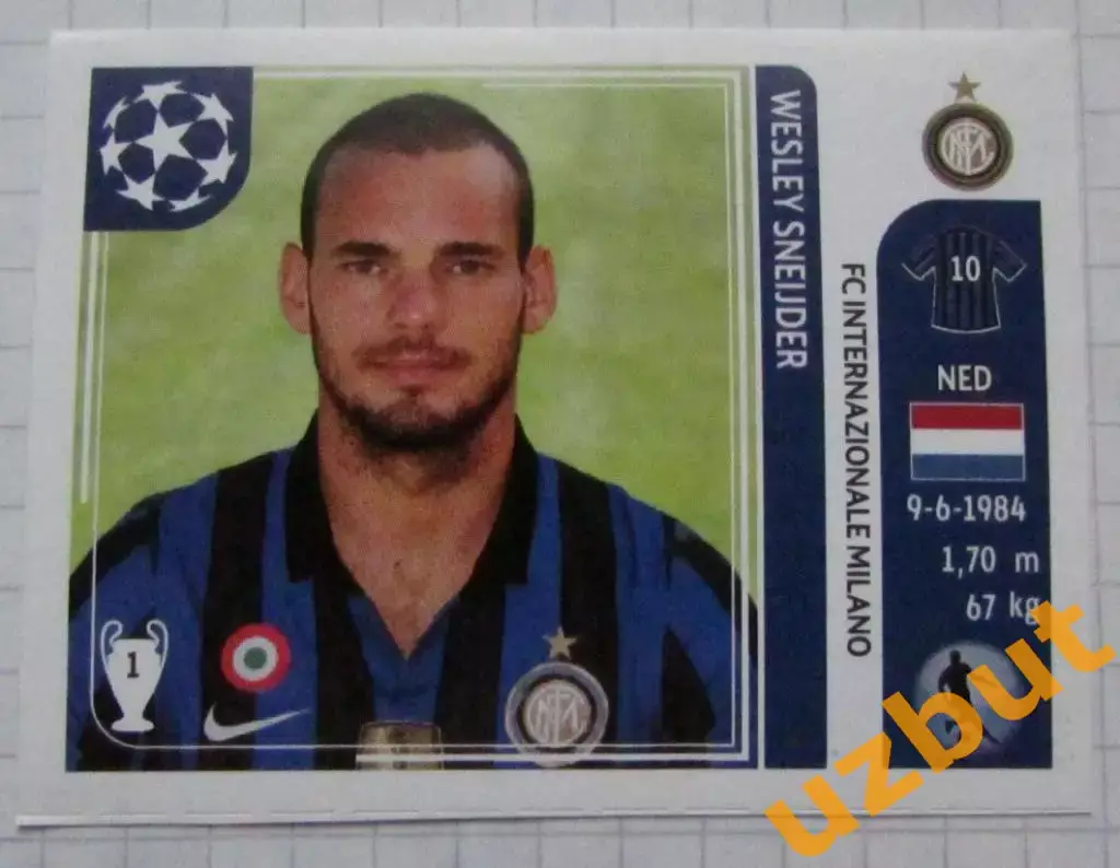 Наклейка № 85 Уэсли Снейдер Интернациональ Милан ЛЧ по футболу 2011-2012 Panini