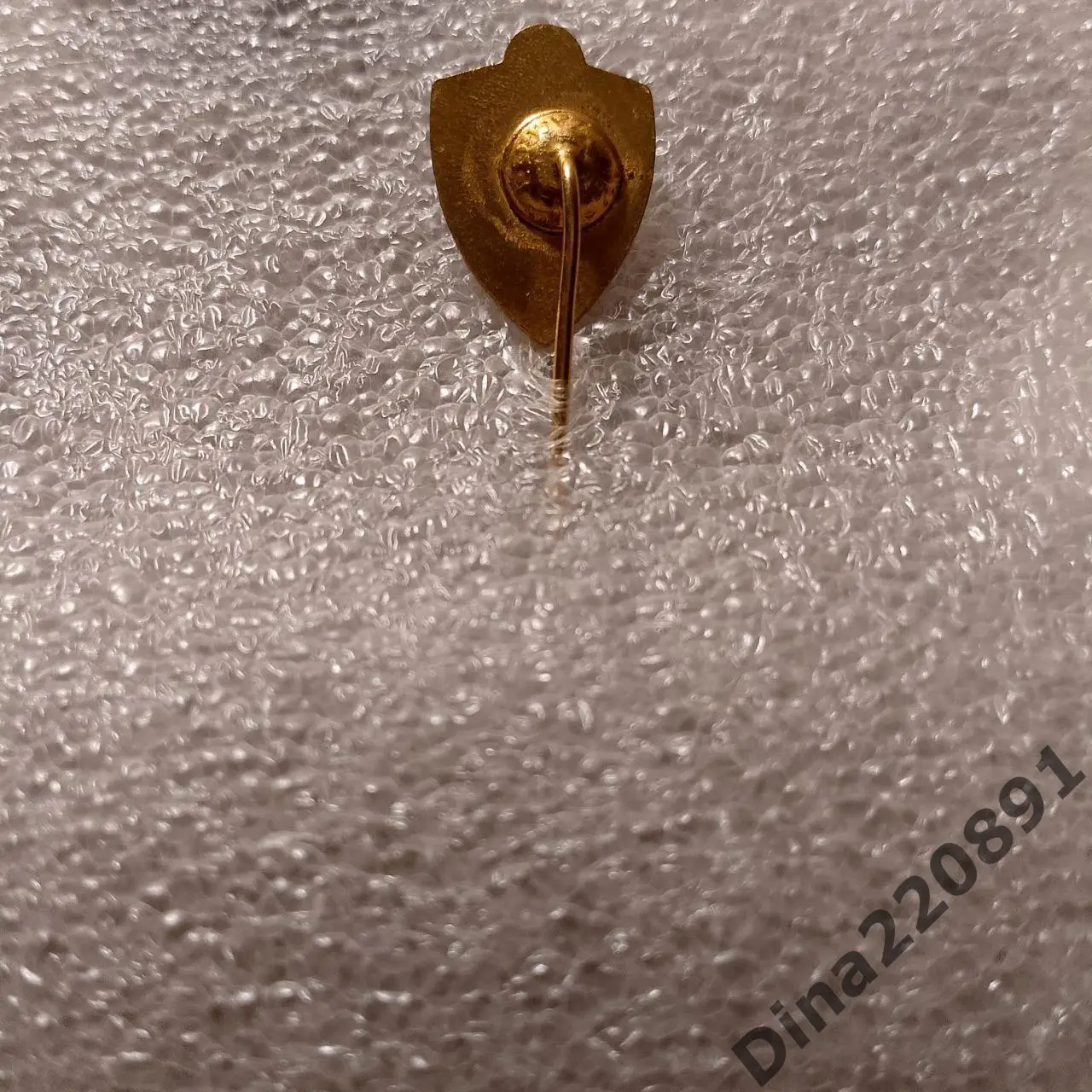 Знак юбилейный.Вардар ФК, Скопье (Югославия) 1982г - 35 лет клубу. (клеймо) 1