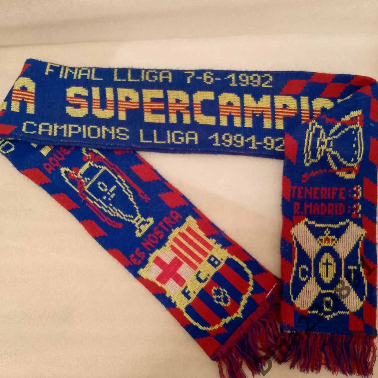Шарф ФК Барселона 1992 года. 1