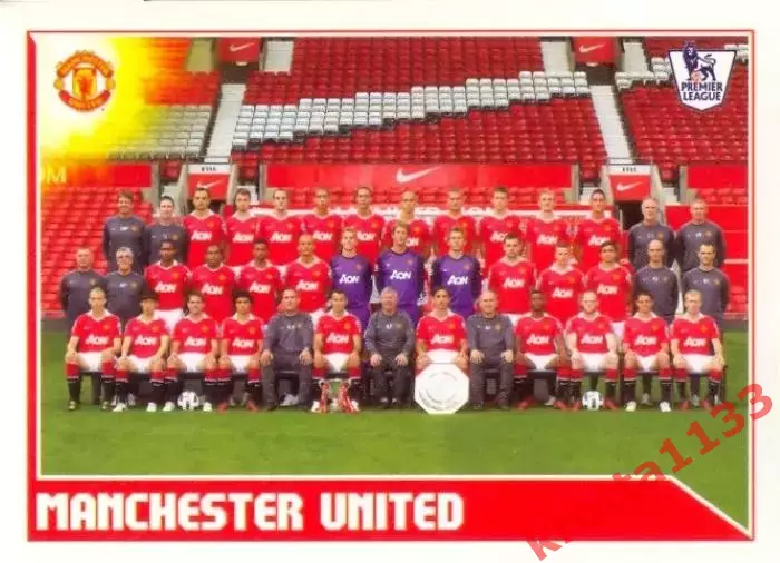 Наклейка #260 Manchester United для альбома TOPPS Английская Премьер-Лига 10-11