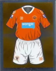 Наклейка #7 Blackpool для альбома TOPPS Английская Премьер-Лига 2010-2011