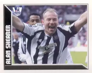 Наклейка #237 Alan Shearer для альбома TOPPS Английская Премьер-Лига 2010-11