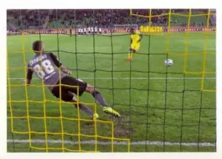 Наклейка #12 Решающий Пенальти PANINI Российская Футбольная Премьер-Лига 2014-15