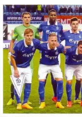 Наклейка #130 Команда 1 Динамо PANINI Российская Футбольная Премьер-Лига 2014-15