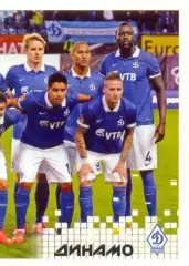 Наклейка #131 Команда 2 Динамо PANINI Российская Футбольная Премьер-Лига 2014-15