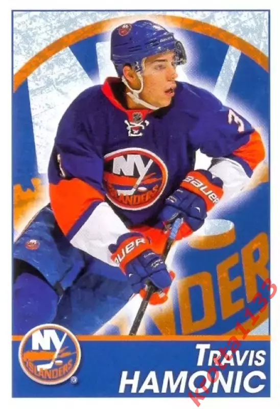 Наклейка #102 Travis Hamonic New York Islanders для альбома PANINI NHL 2013-2014