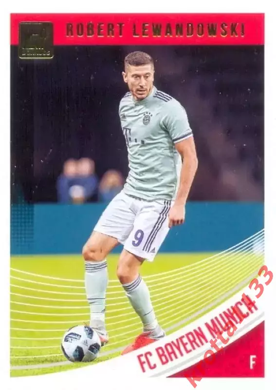 Карточка #17 Robert Lewandowski FC Bayern Munich PANINI Donruss Soccer 2018-2019