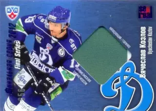Вячеслав Козлов Динамо Москва SeReal Карточки КХЛ 2012-2013