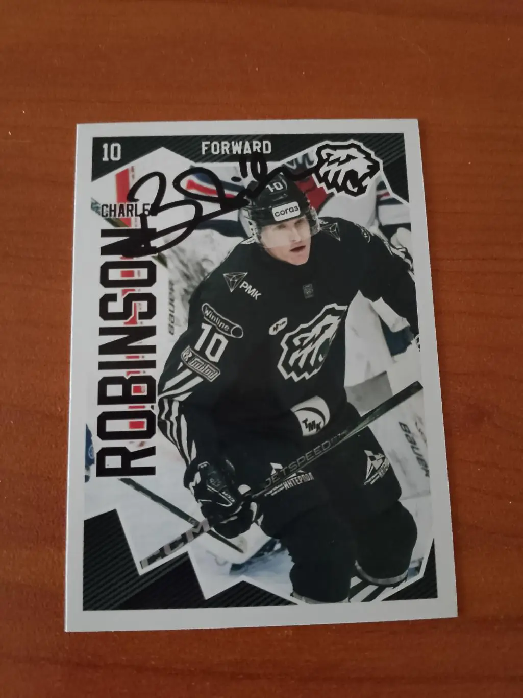 Автограф Чарльз Робинсон Трактор