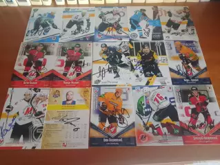 50 автографов игроков Кхл