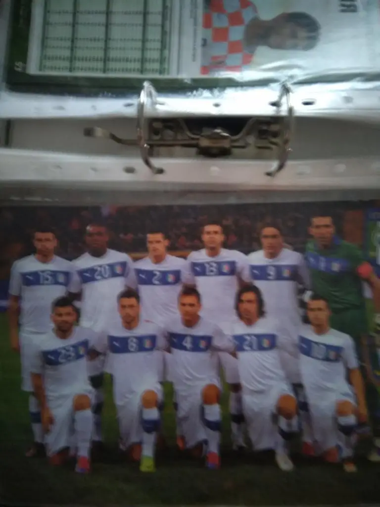 ЧЕ12Г Италия