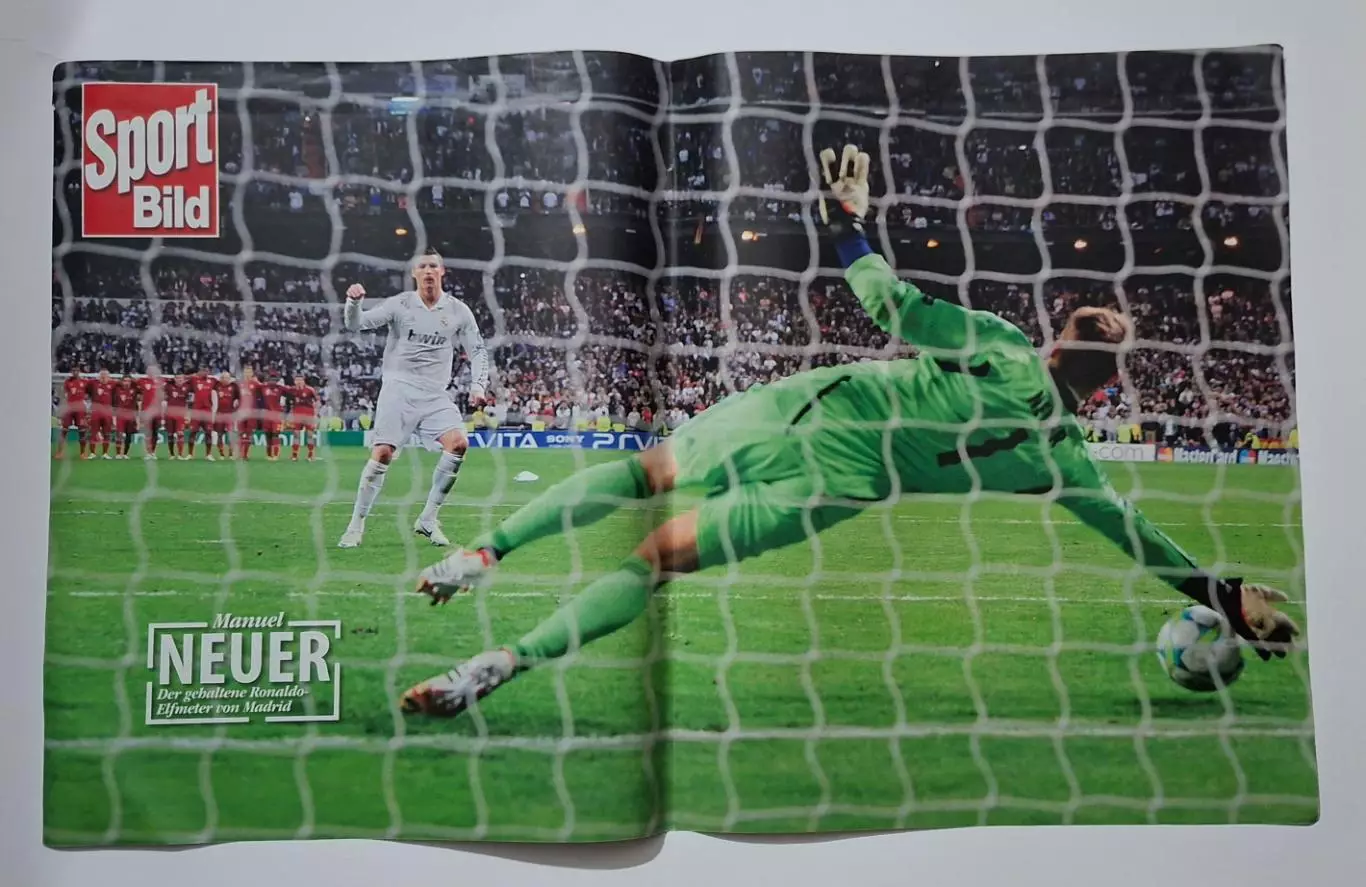 Постер Нойер,Роналду з журналу Sport bild 2012