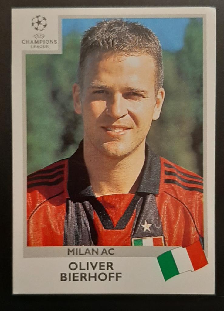 Наклейка Panini Лига чемпионов 1999/2000 Oliver Bierhoff #303.