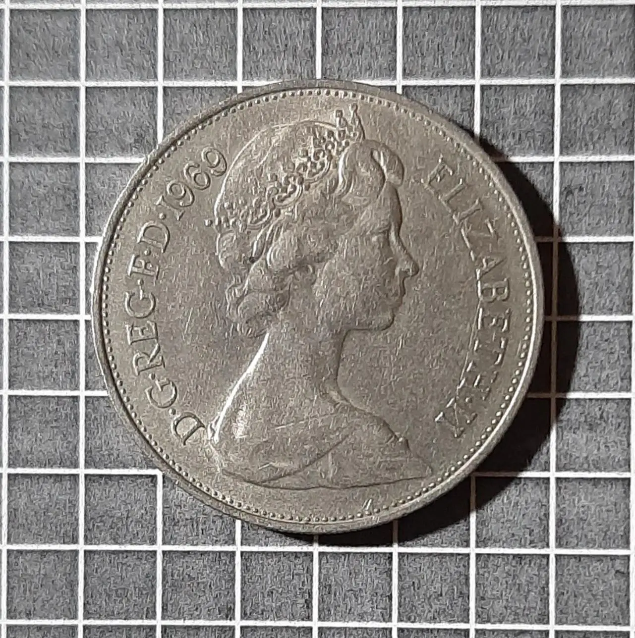 Монета 10 нових пенсів Велика Британія 1969