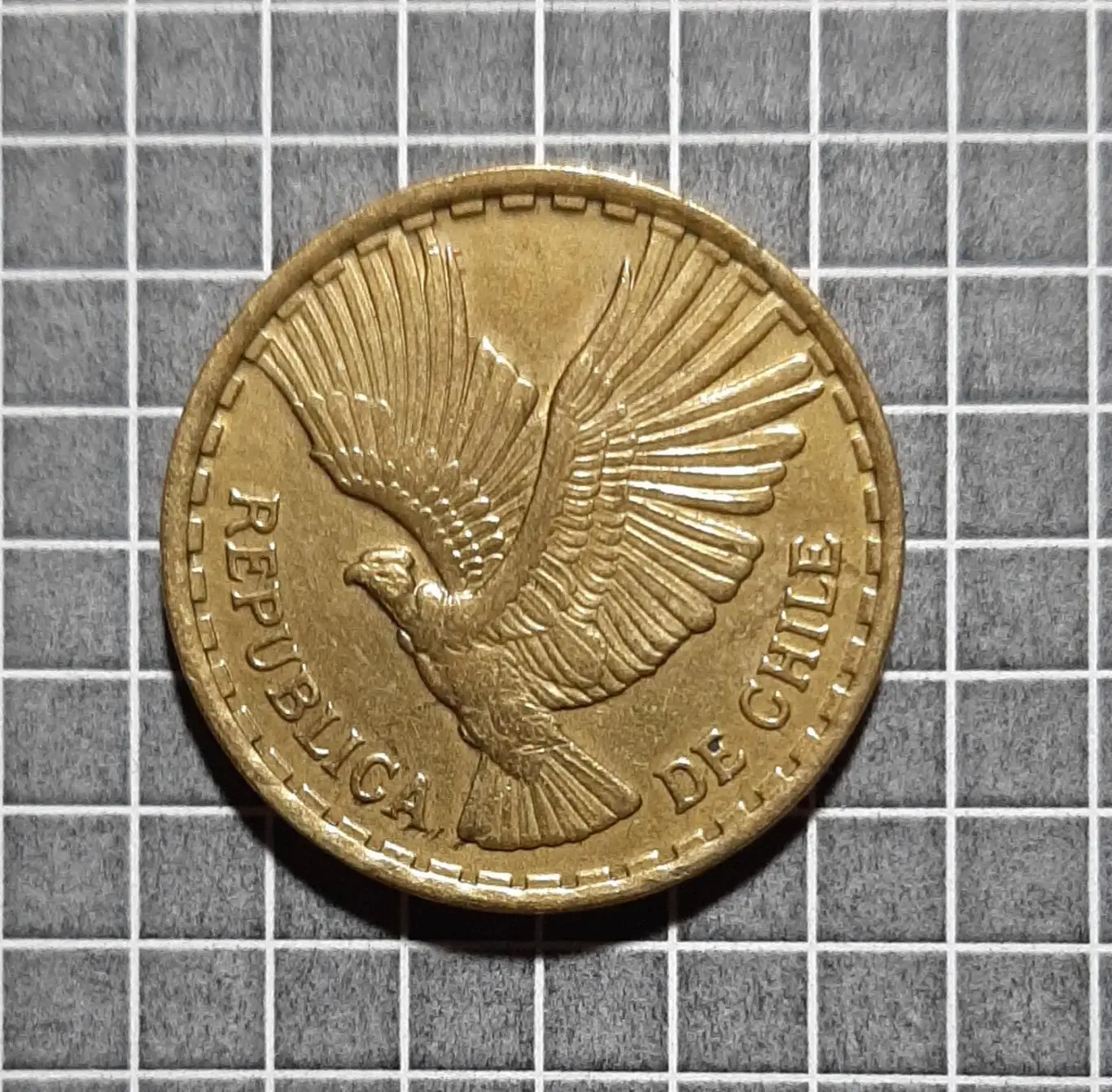 Монета 10 сентесимо Чилі 1970 фауна кондор 1