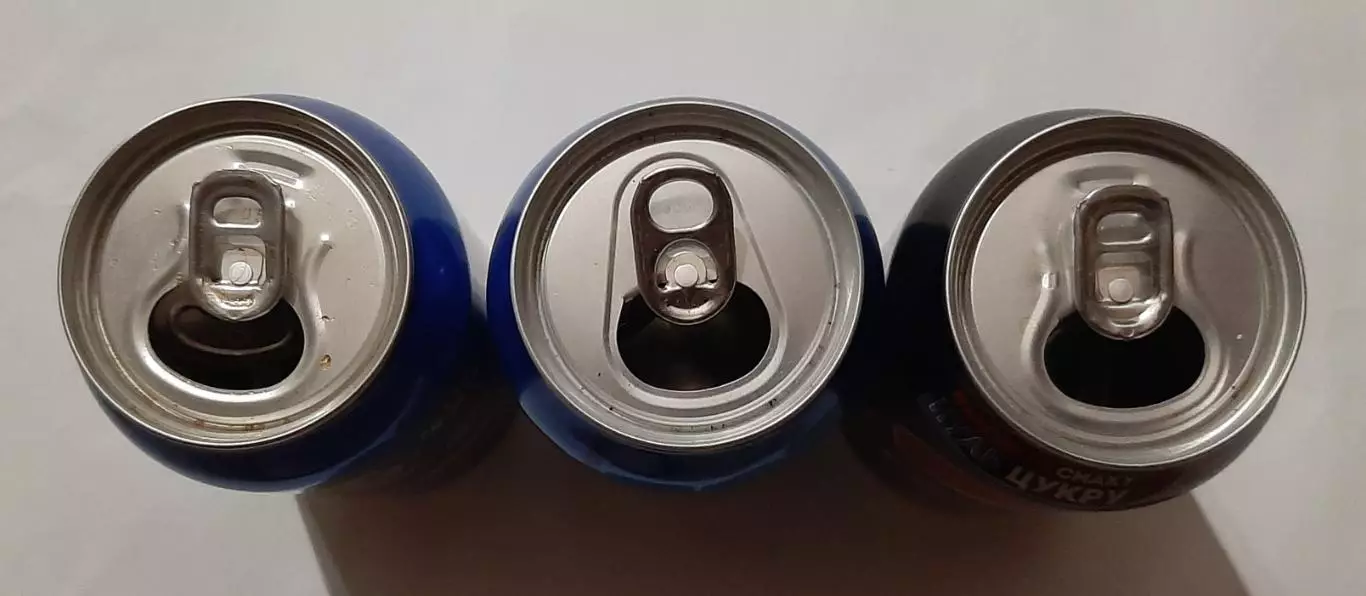 Баночки Pepsi футбол Ван де Санден, Мессі (2шт.) 3 шт. Ем.- 0,33 л. 2