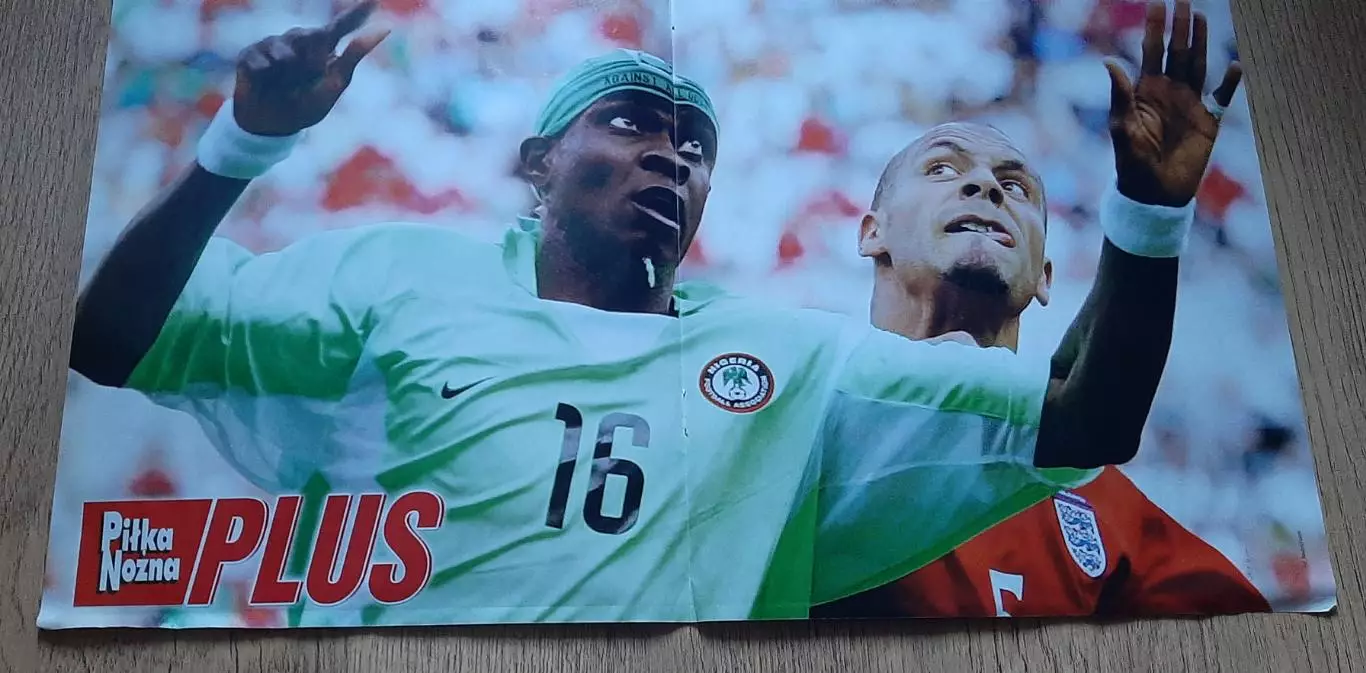 Постер двосторонній фрагменти матчу Нігерія - Англія з журналу Pilka Nozna 2002 2
