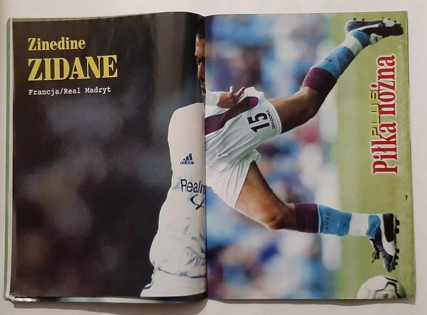 Pilka nozna plus 2002 постер Зідан / Верон А2; 5