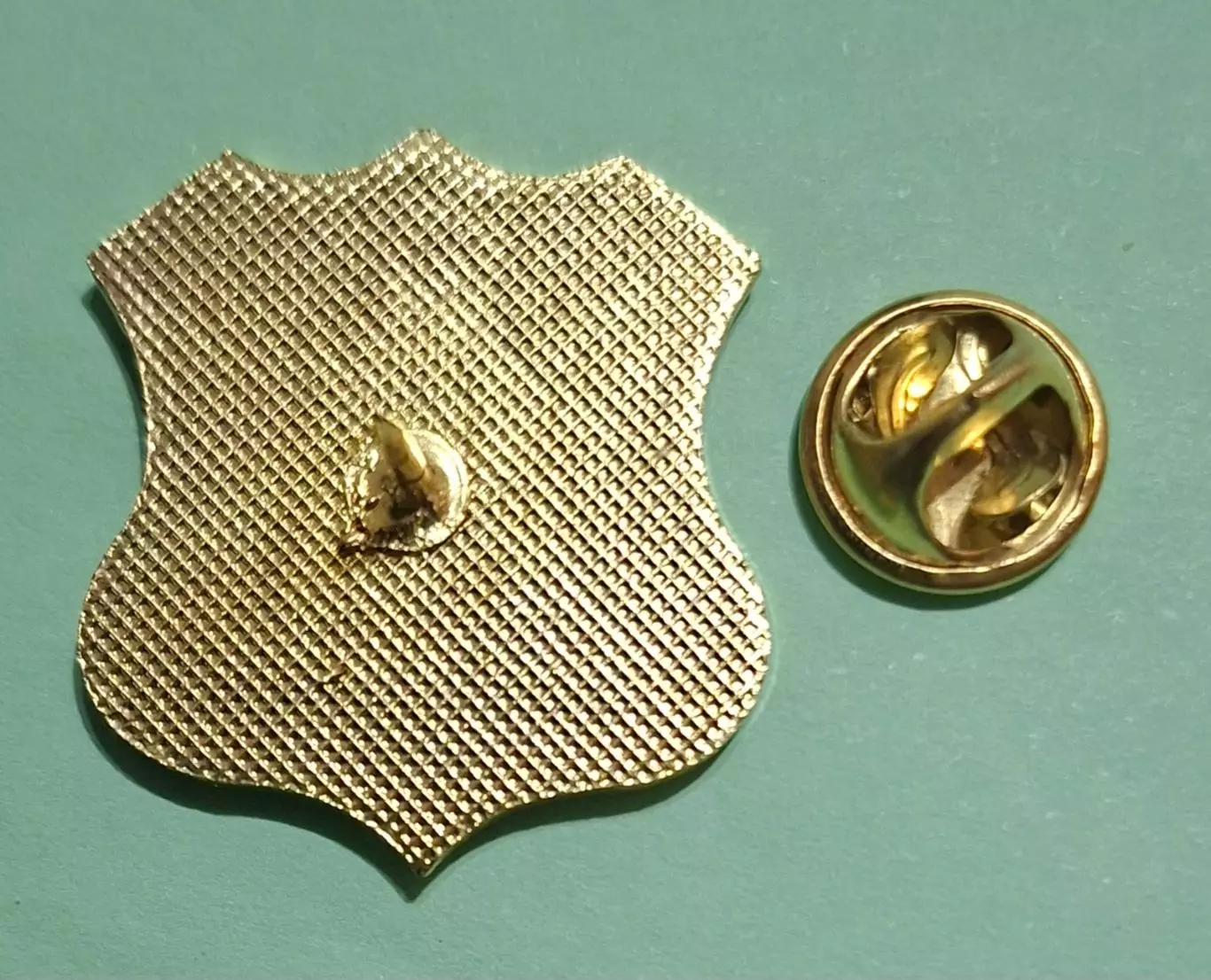 Знак футбол Арсенал Київ 3