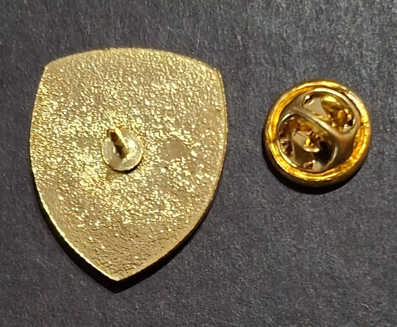 Знак футбол Арсенал Лондон 3