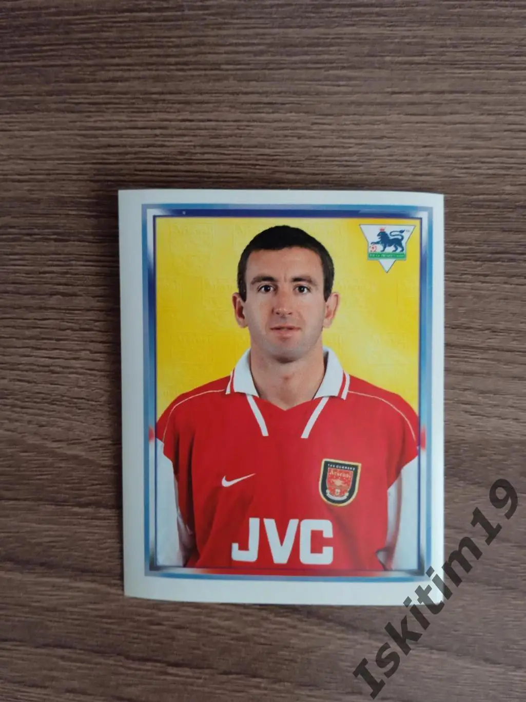 Наклейка MERLIN Английская Премьер-Лига 1997-1998 № 11 Winterburn Уинтерберн