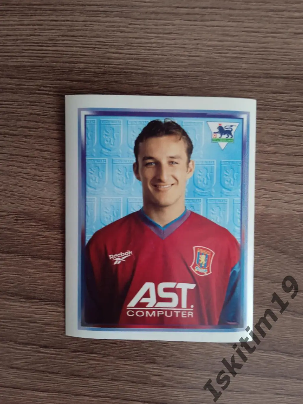 Наклейка MERLIN Английская Премьер-Лига 1997-1998 № 40 Scimeca Скимека