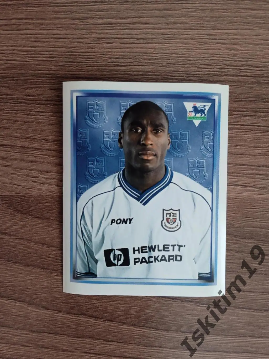 Наклейка MERLIN Английская Премьер-Лига 1997-1998 № 444 Campbell Кэмпбелл