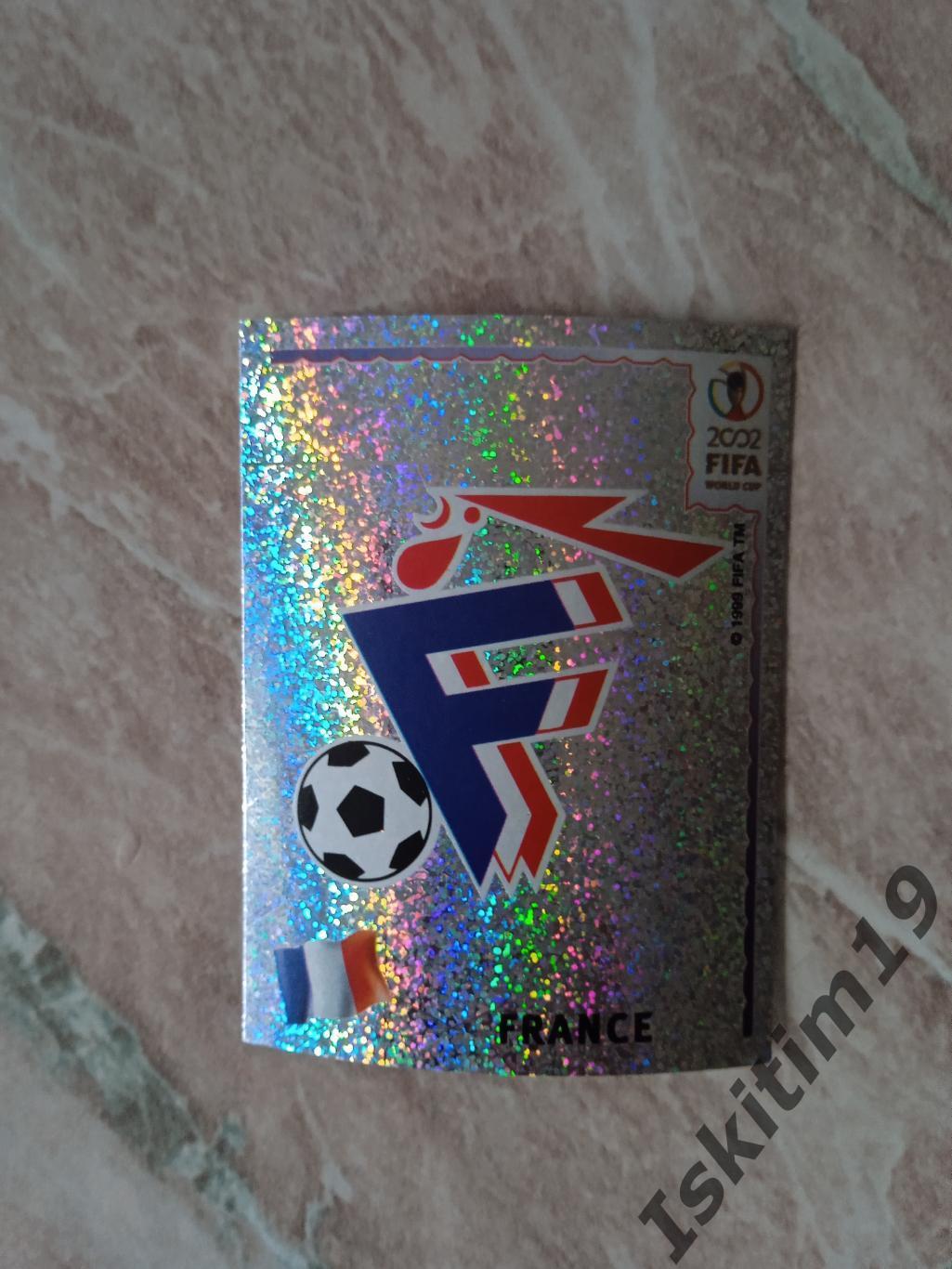 Наклейка PANINI Чемпионат мира 2002 № 26 сборная Франции эмблема