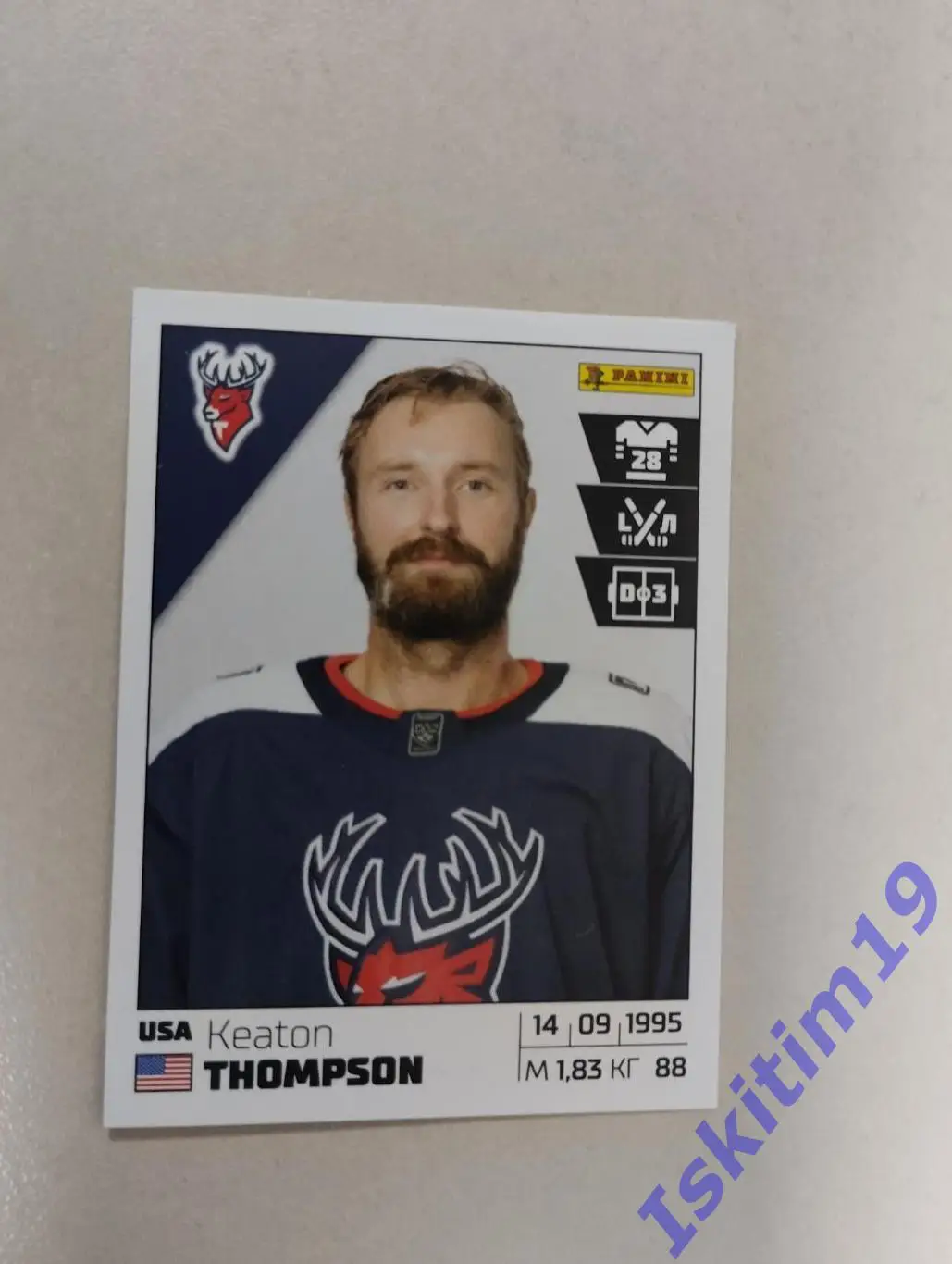 Наклейка PANINI КХЛ 2024-2025 № 85 Китон Томпсон Торпедо Нижний Новгород