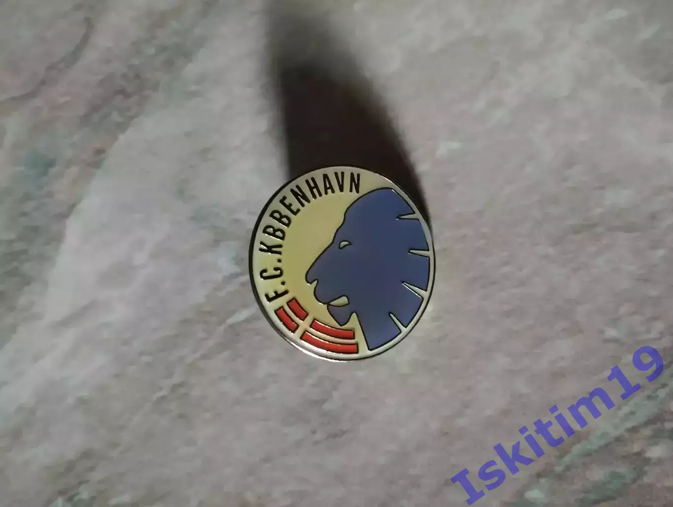 Значок знак футбольный клуб Копенгаген Дания