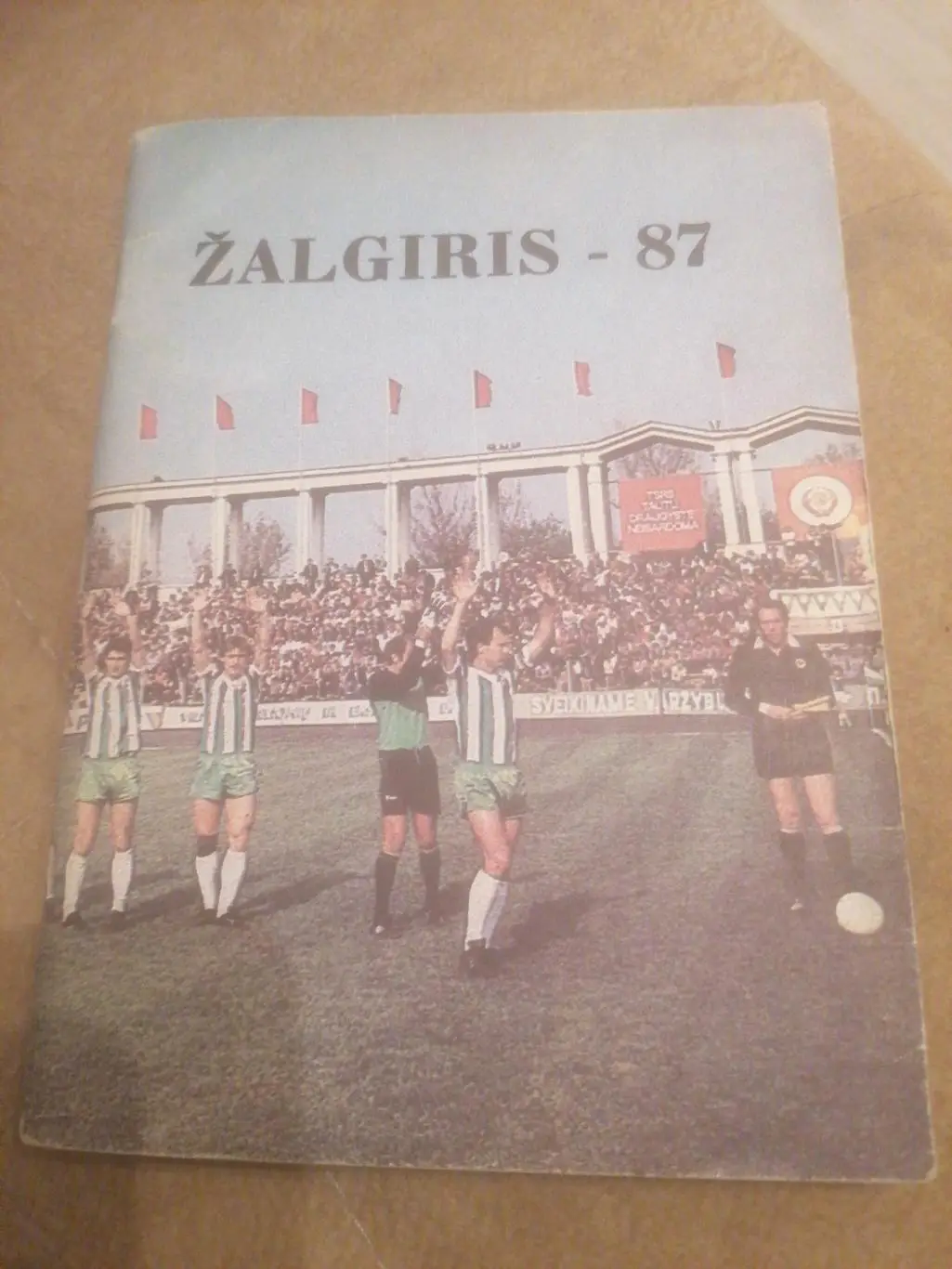 Календарь справочник Жальгирис Вильнюс 1987 литовский язык