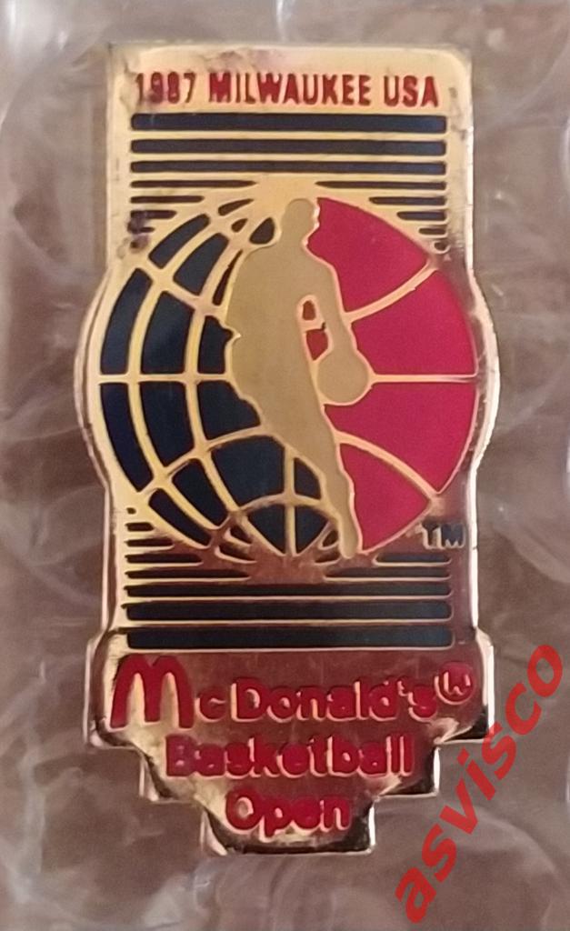 Значок Первый Кубок McDonalds Basketball Open. Милуоки / США. 1987 год.