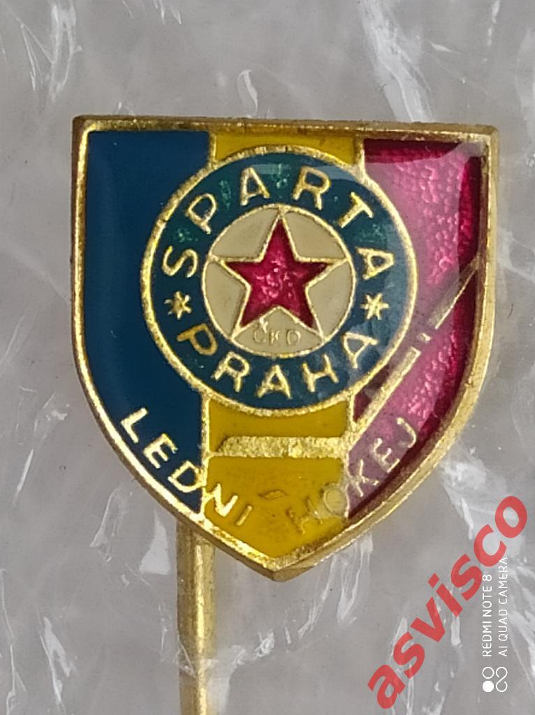 Значок Хоккейный клуб SPARTA PRAHA / СПАРТА из Праги / Чехословакия. 3