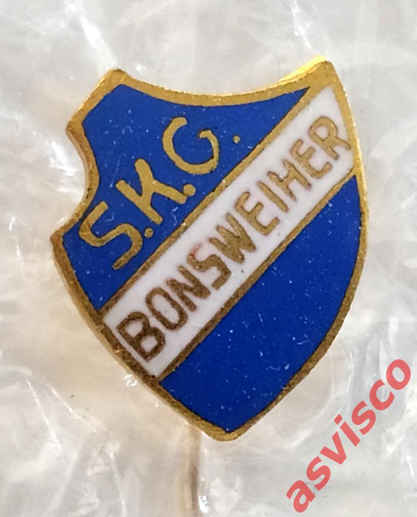 Значок СК SKG BONSWEIHER / СКГ БОНШВАЙЕР из Мерленбаха / Гессен, Германия.