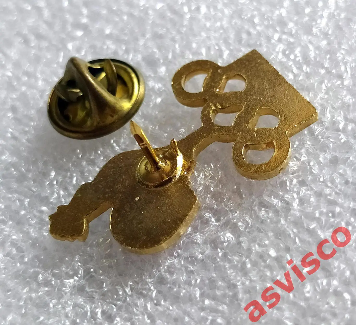 Значок Олимпийский и Спортивный Комитет Департамента, НОК Франции. 5