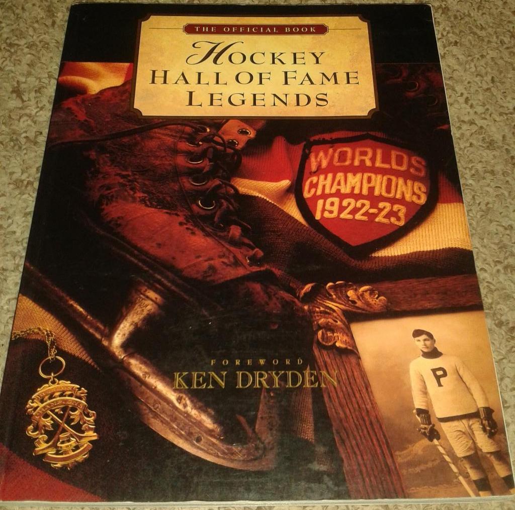 Hockey Hall of Fame Legends. The Official Book (NHL)