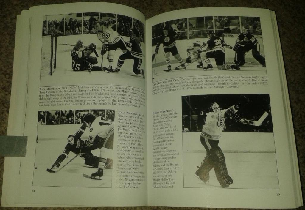 The Bruins in Black and White. 1966 to the 21st Century (NHL) 4