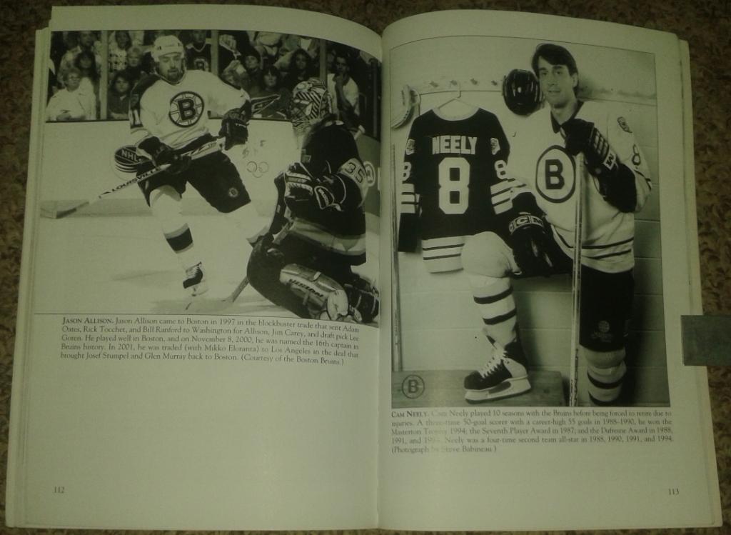 The Bruins in Black and White. 1966 to the 21st Century (NHL) 5