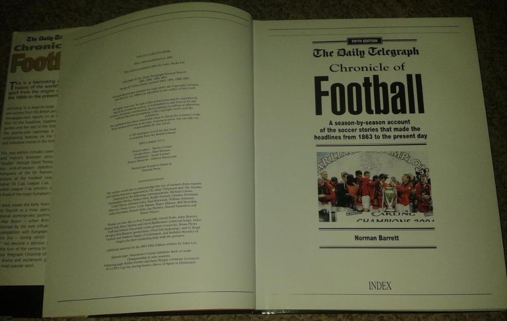 The Daily Telegraph Chronicle of Football (2001) 1