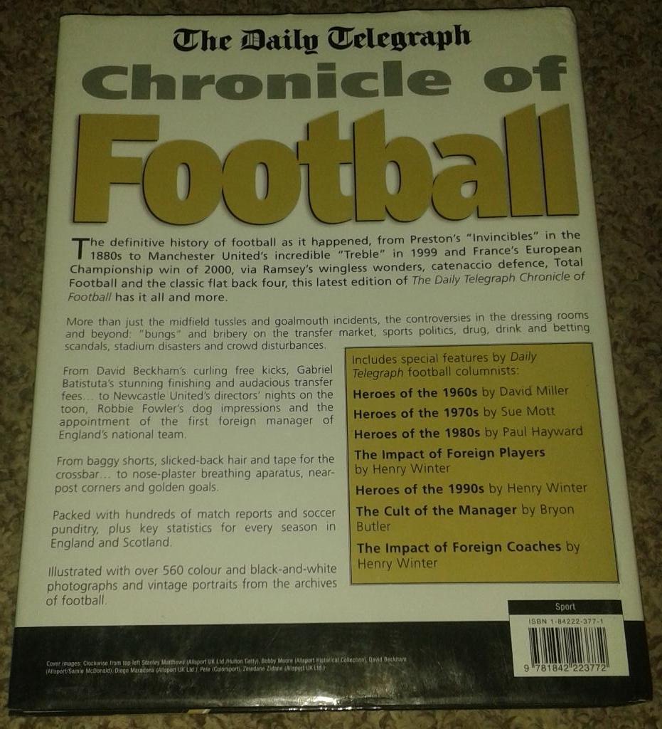 The Daily Telegraph Chronicle of Football (2001) 6