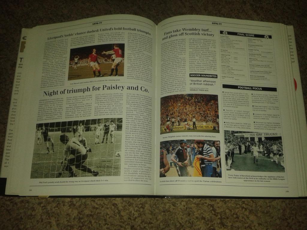 The Daily Telegraph Chronicle of Football (2001) 3