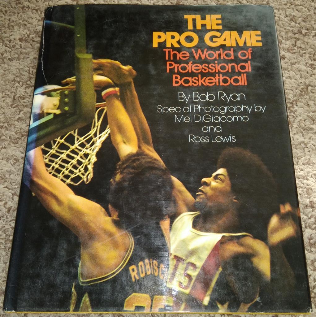 The Pro Game The World of Professional Basketball NBA ABA 1975