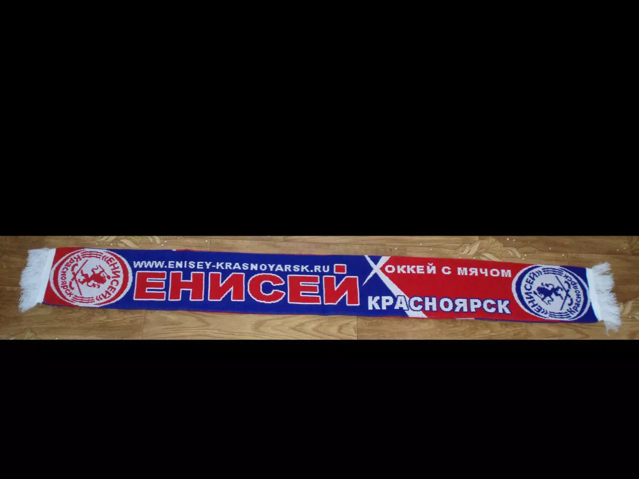 В наличии различные шарфы (новые) 6