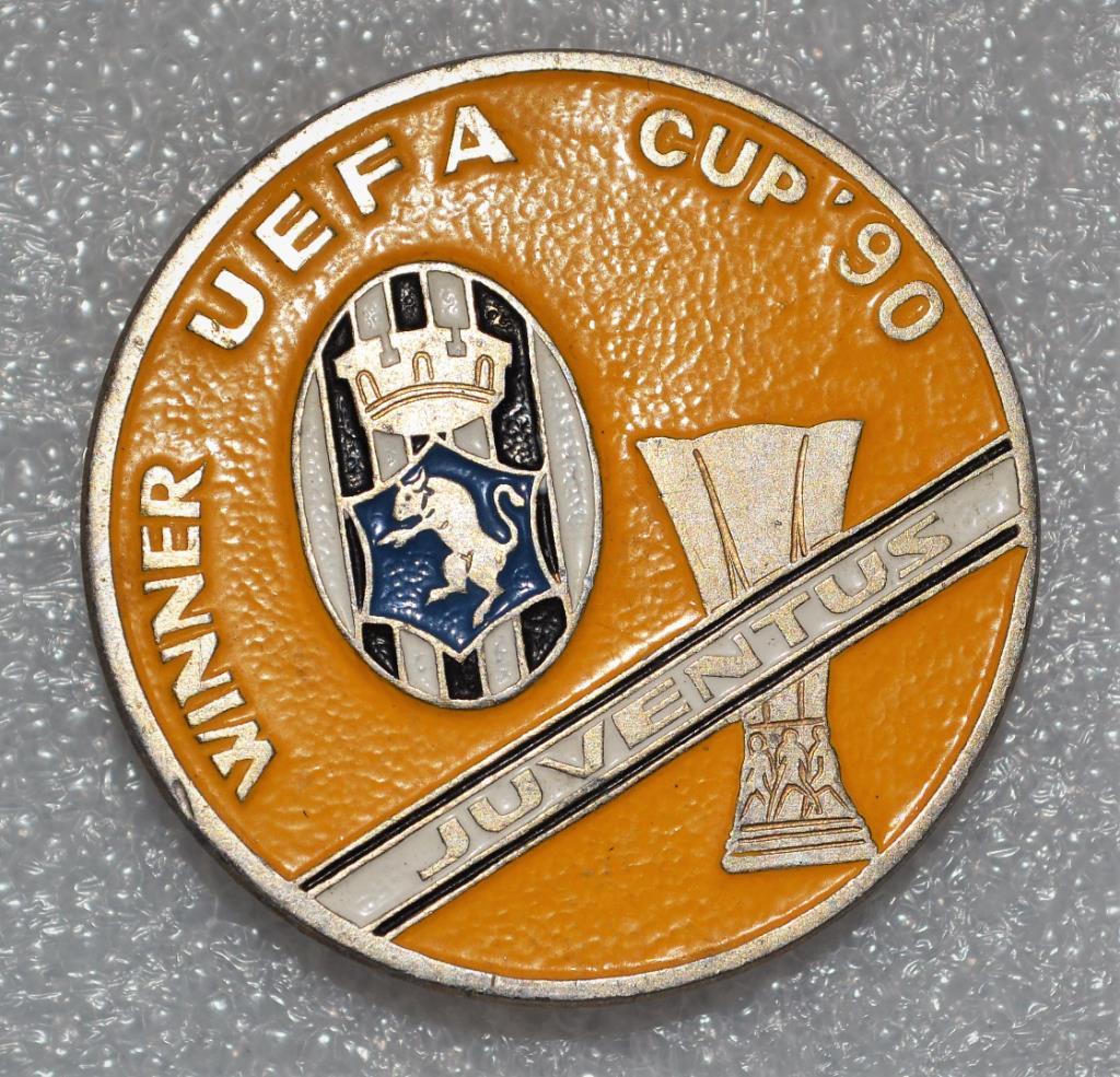 ФК Ювентус Турин Италия - Кубок УЕФА 1990г.(2)(булавка)
