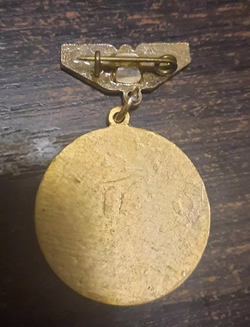 Знак Локомотив (зелений) 1