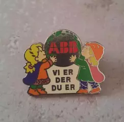 Знак олимпиада Лиллехаммер 1994 маскот