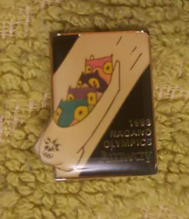 Знак Олимпиада Нагано 1998 маскот 6 бобслей